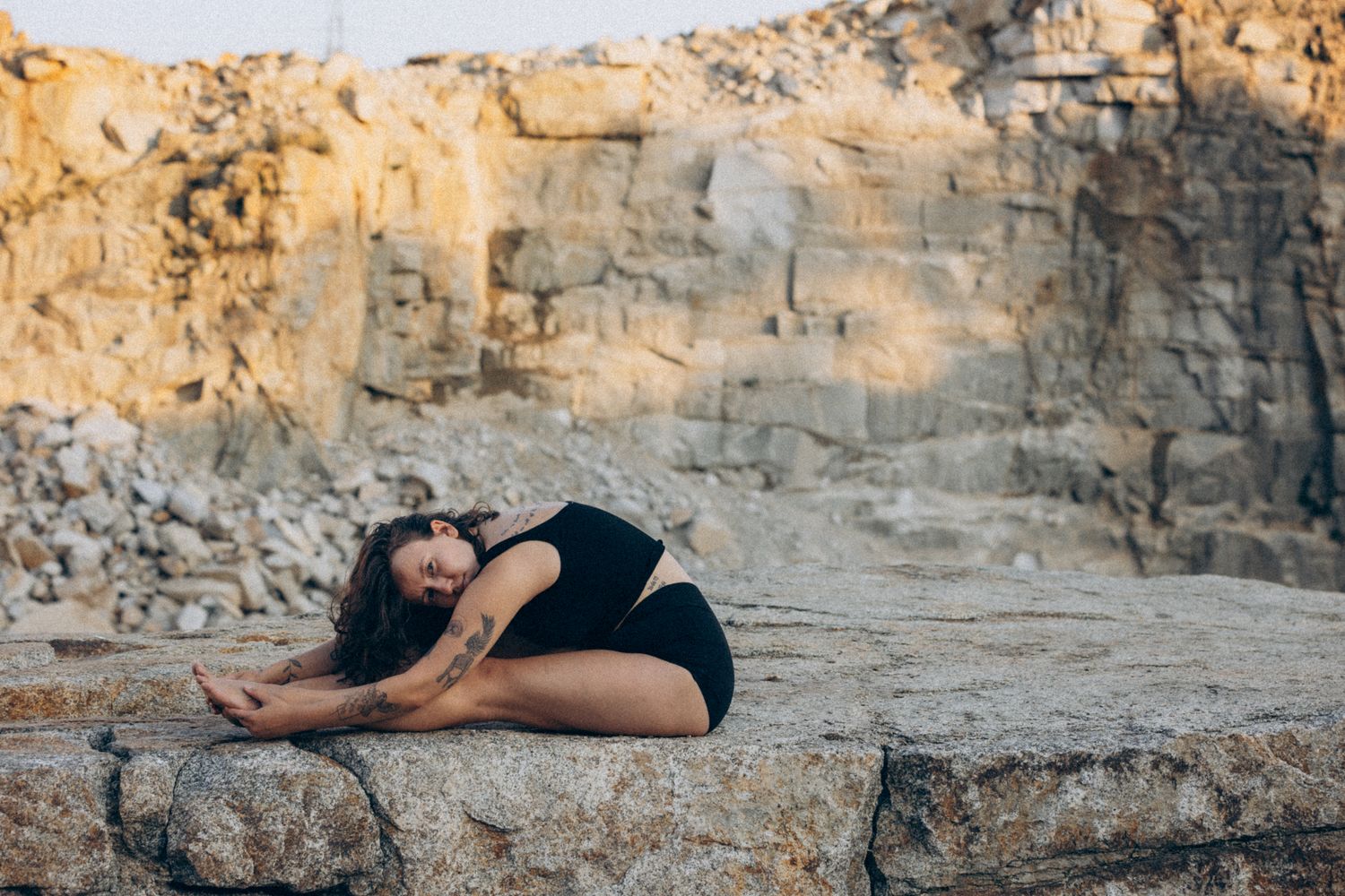 NEURO JOGA z Justyną | Mini Yoga | 21.07 poniedziałek | 20:00