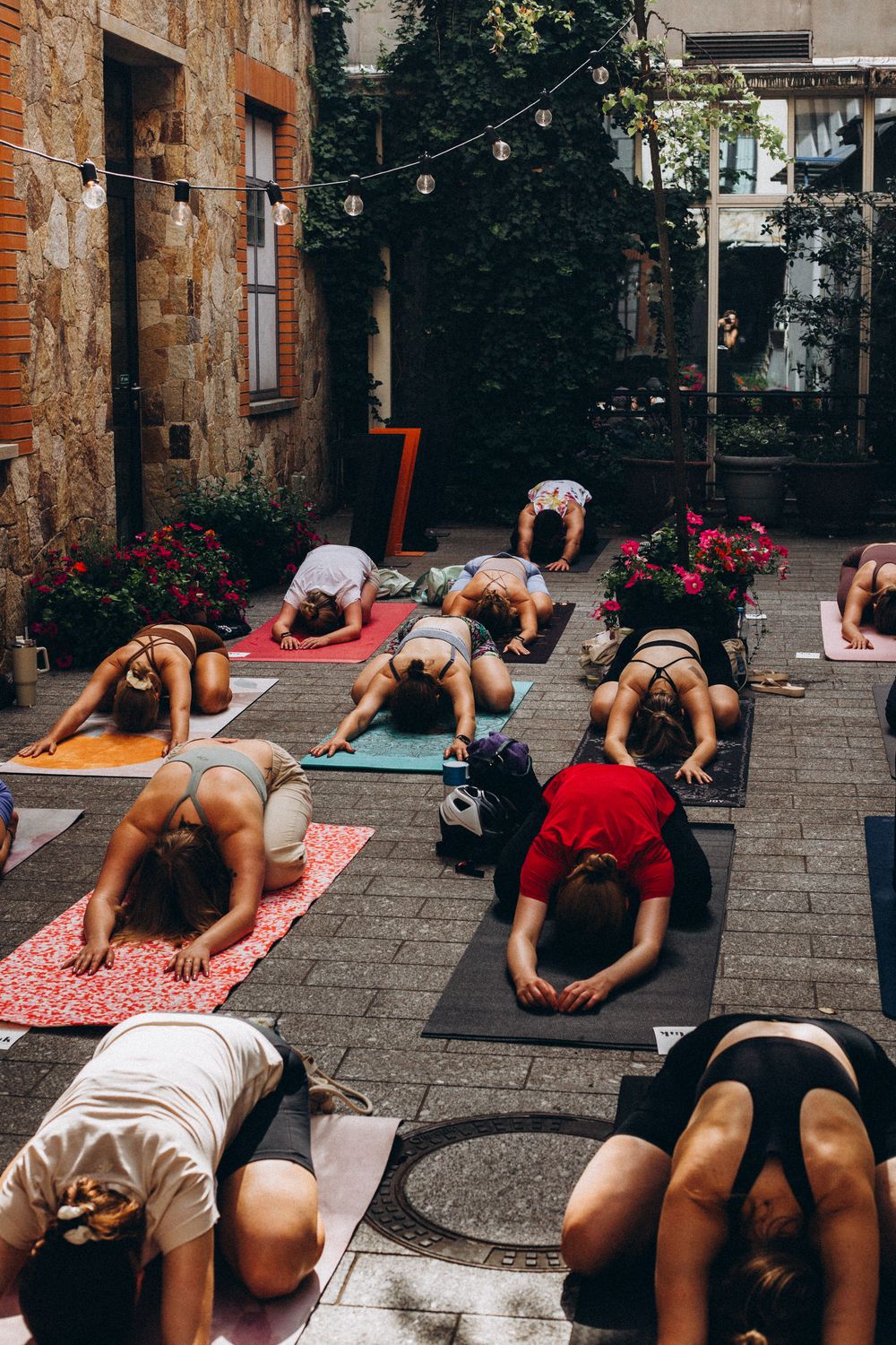 Joga na śniadanie | 27.07 niedziela godz 9:00-11:30 | Ida restauracja