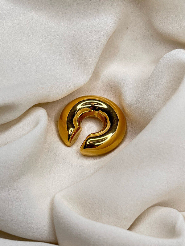 Earcuff chunky gold