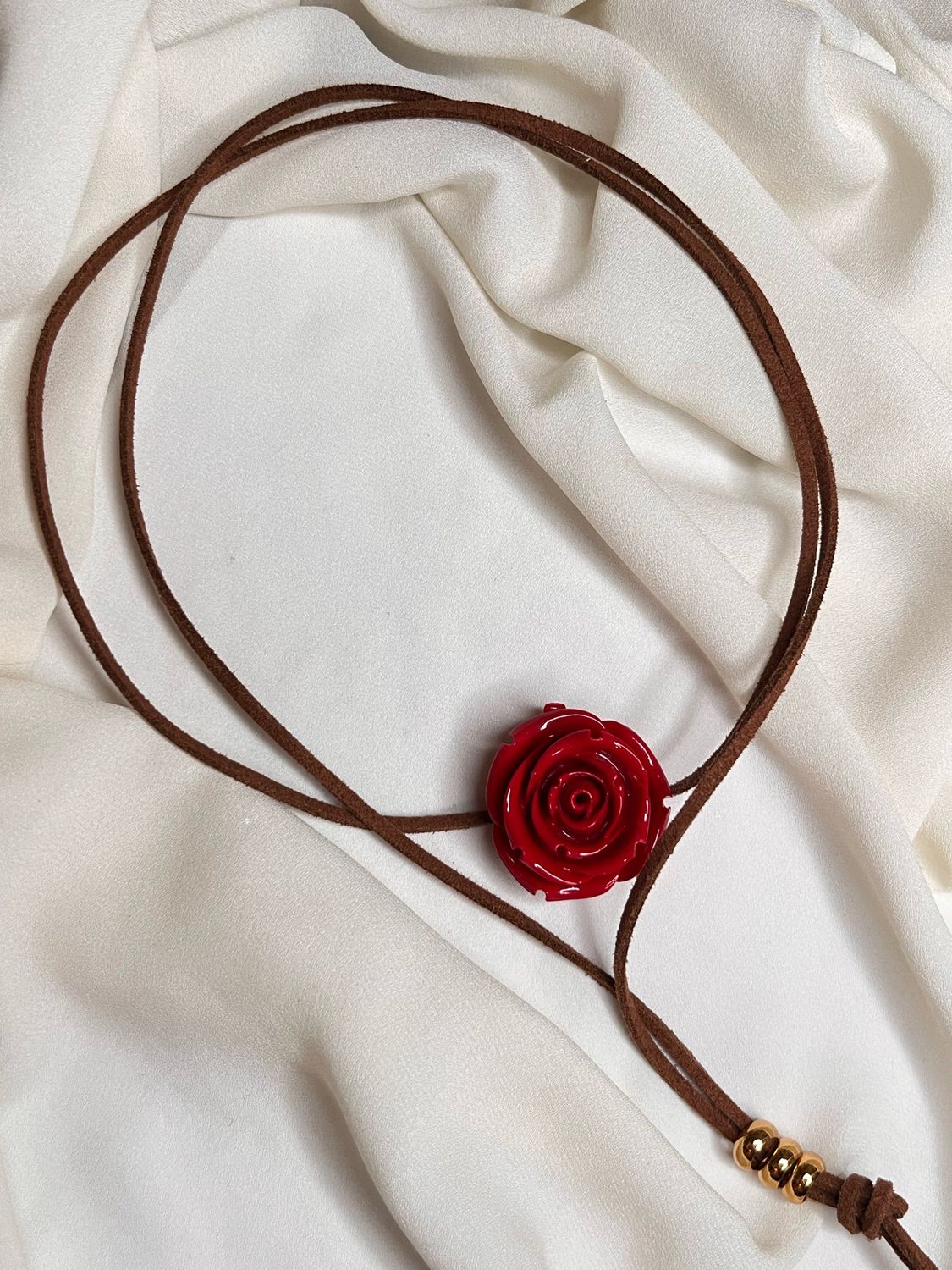 Chocker bolo tie rosellina rossa