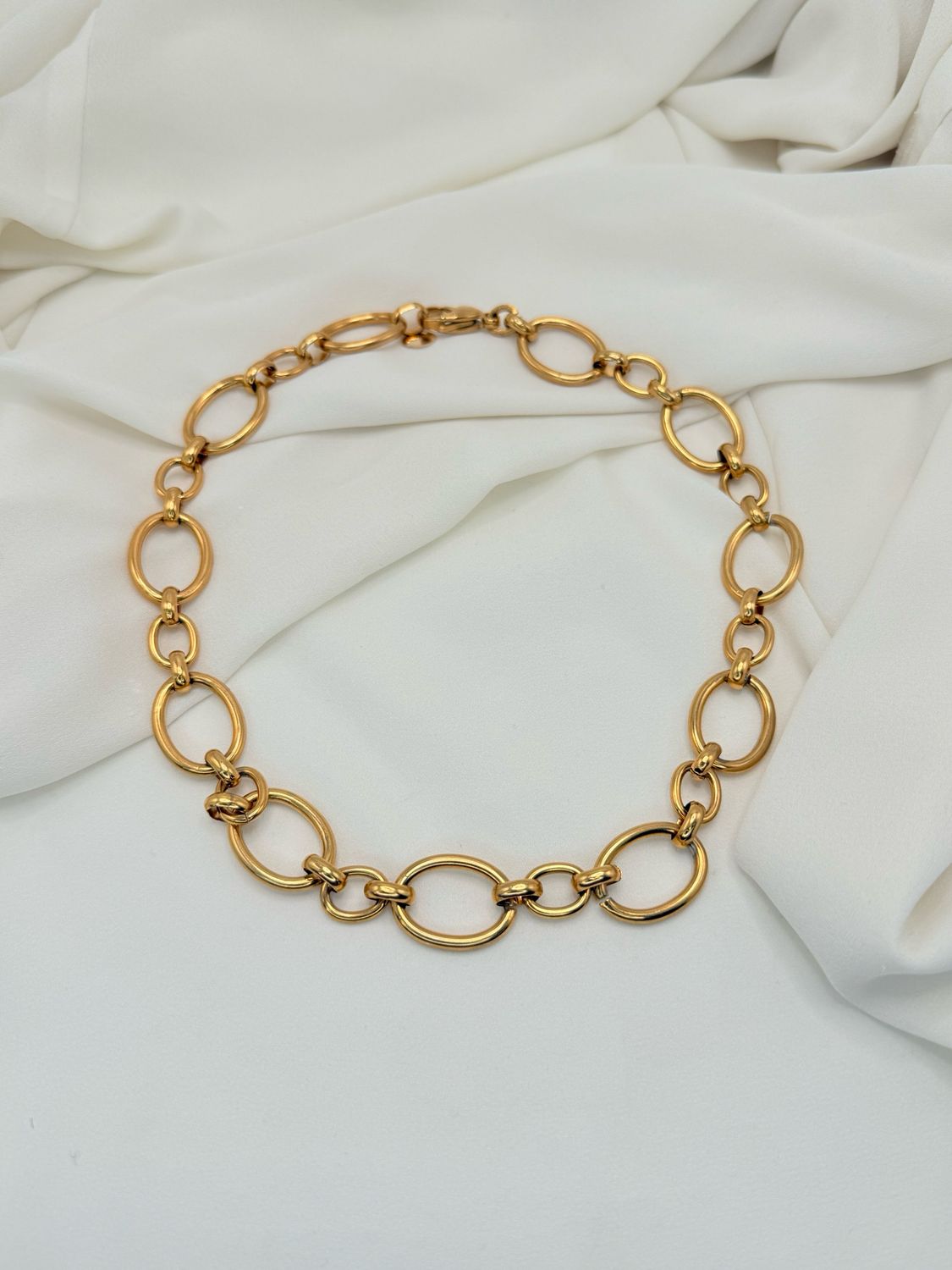 Chocker big chain