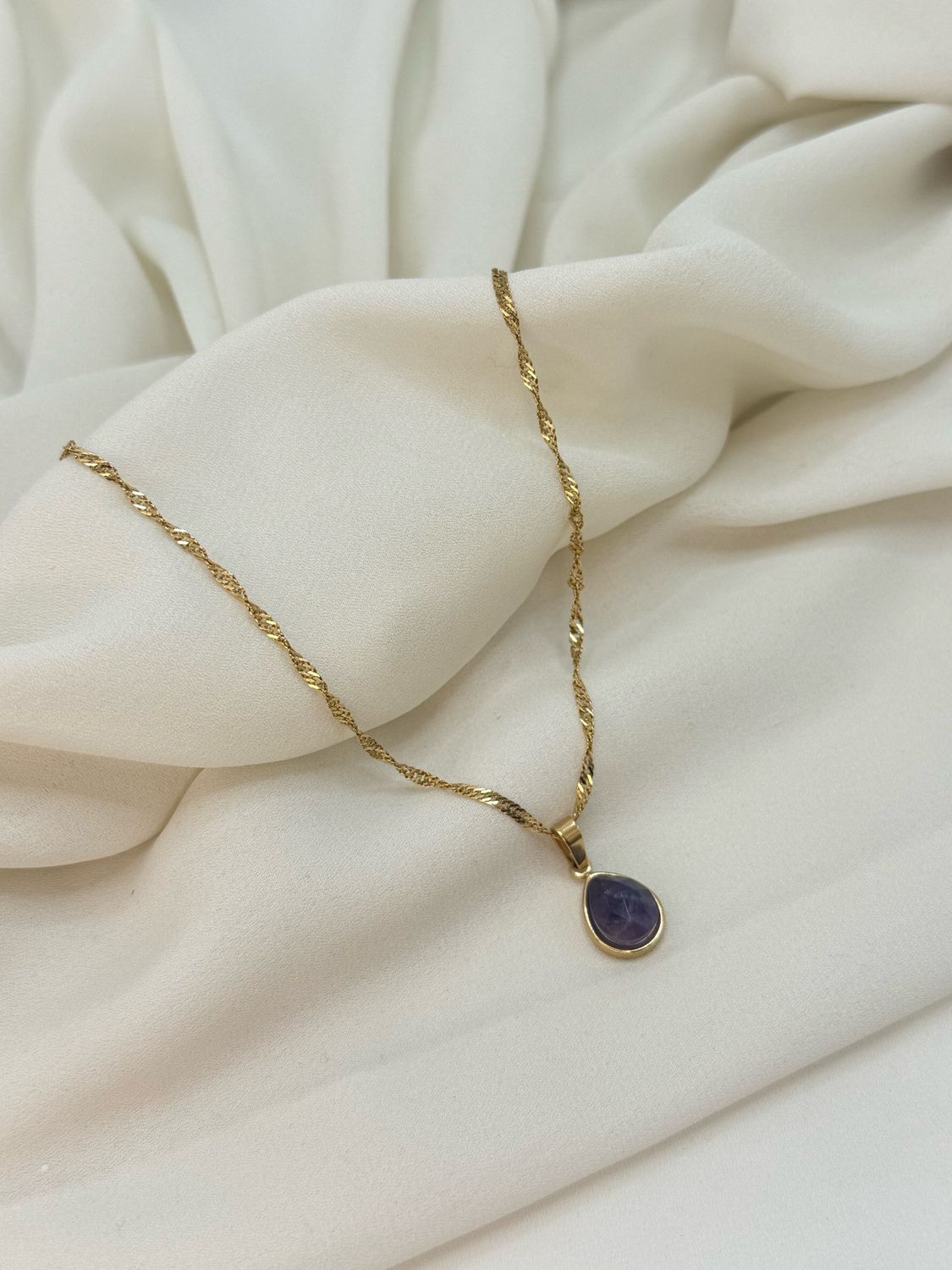 Collana purple gold