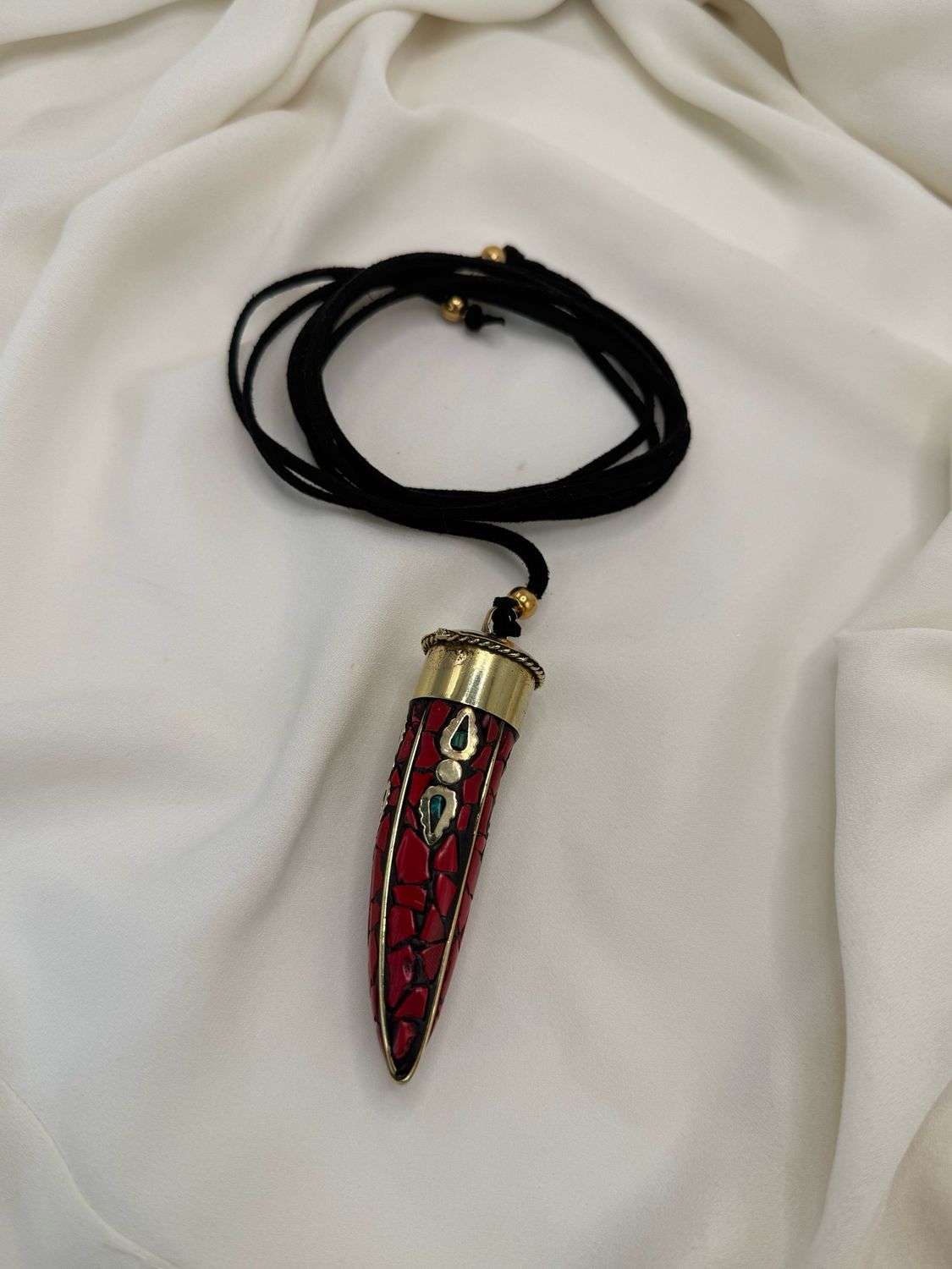 Chocker corno tibetano rosso