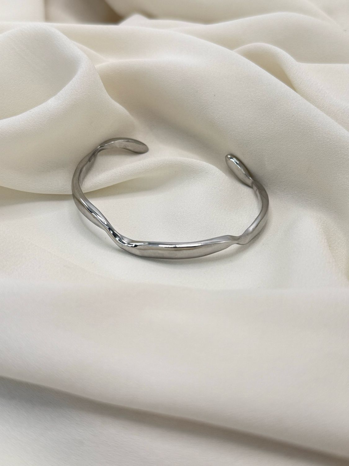 Bangle onda silver