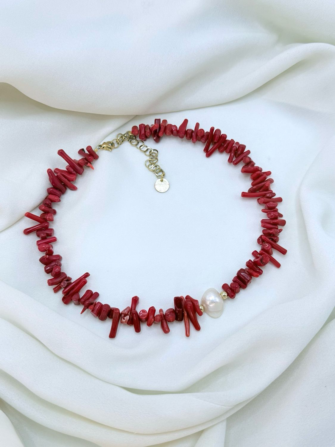 Chocker red coral