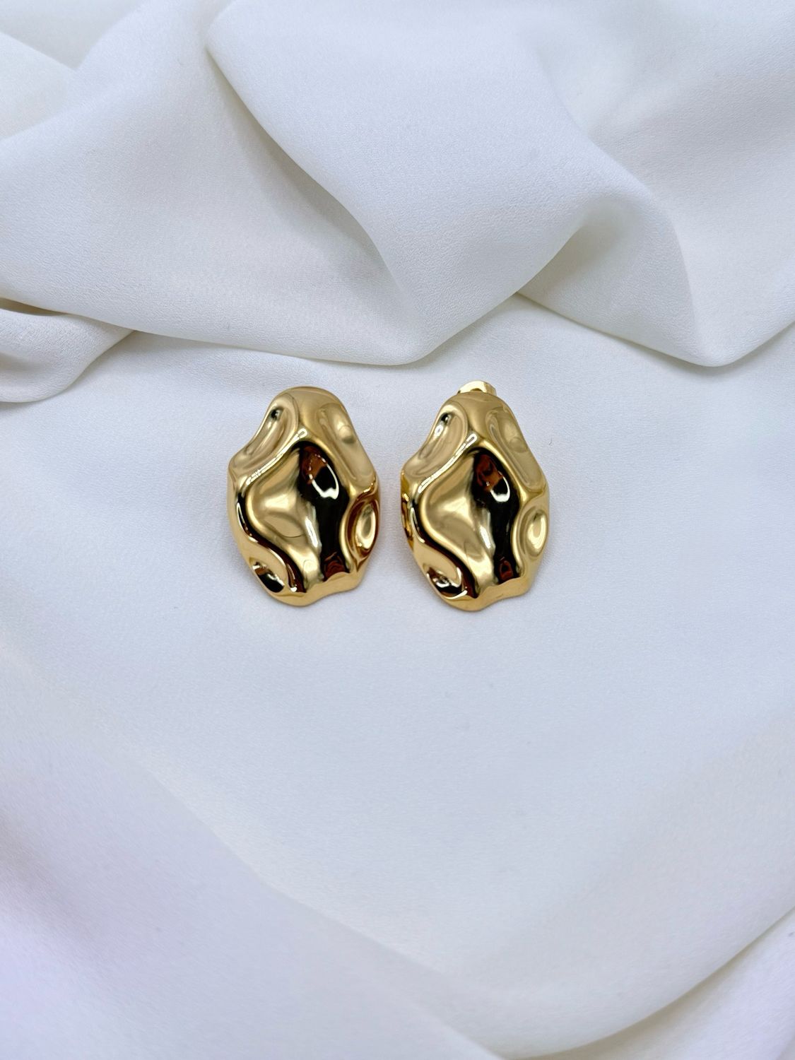 Orecchini long moon Gold