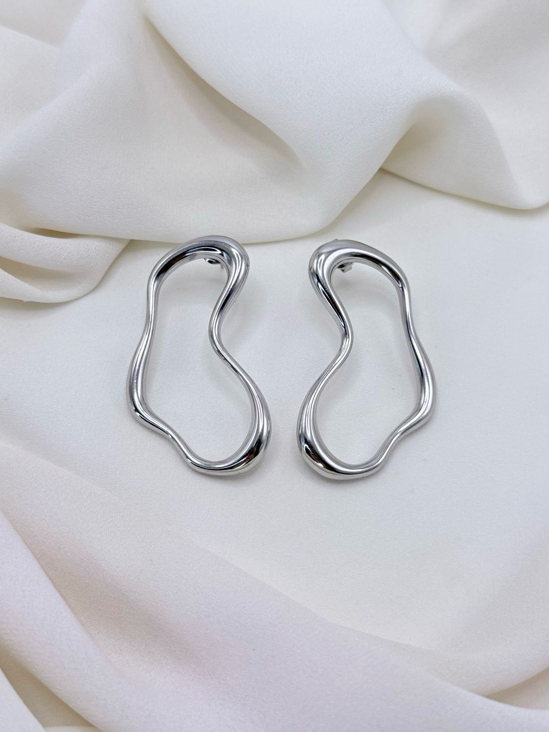 Orecchini minimal waves silver