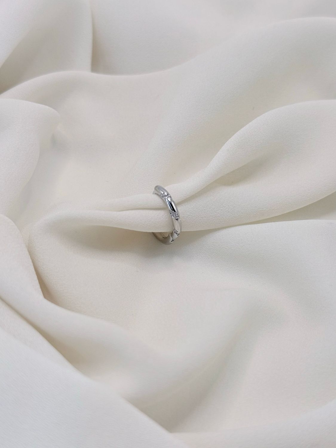 Hoop Slim light L silver