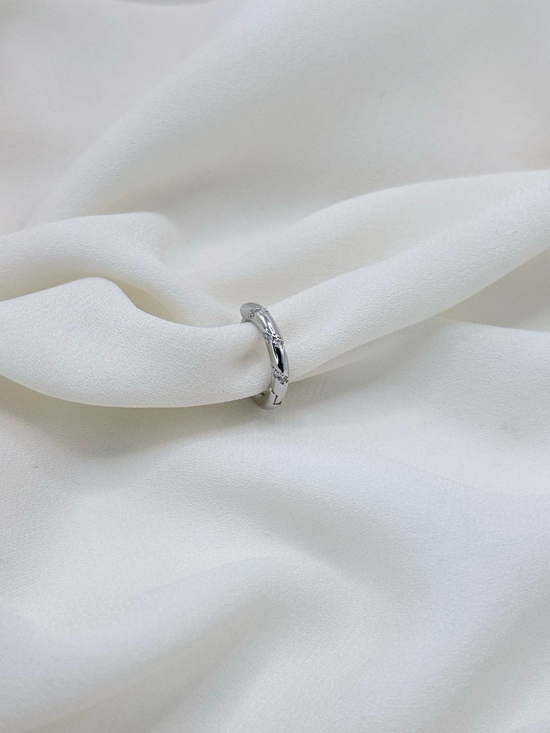 Hoop Slim light M silver