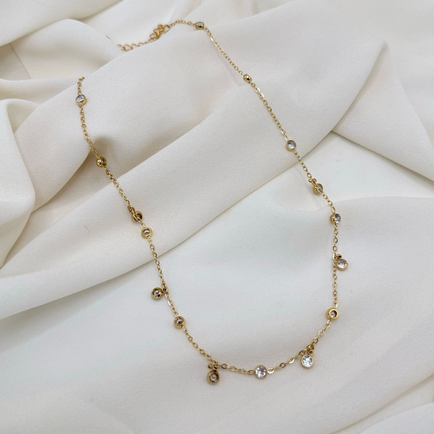 Girocollo rugiada white gold