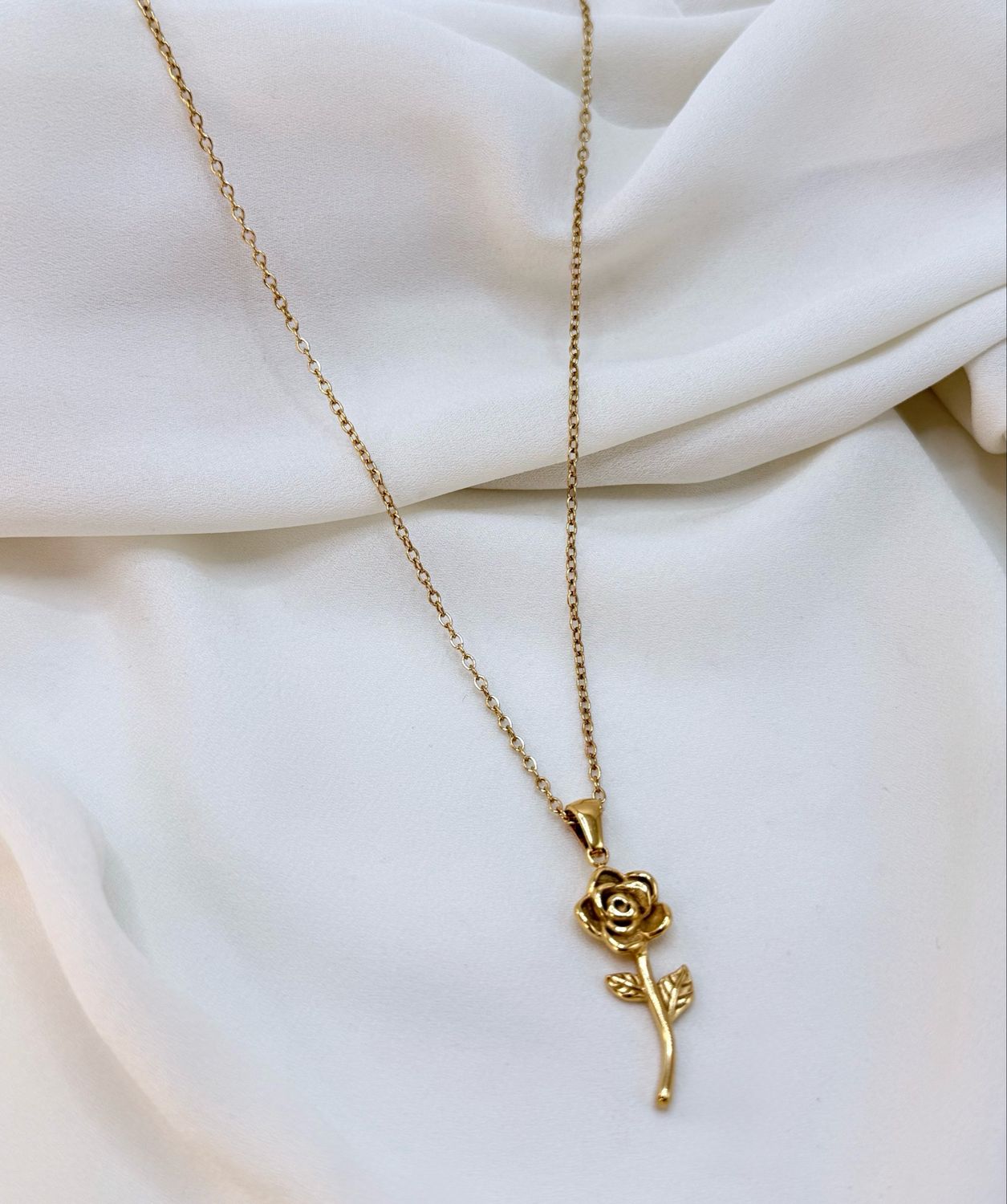 Collana rosa gold