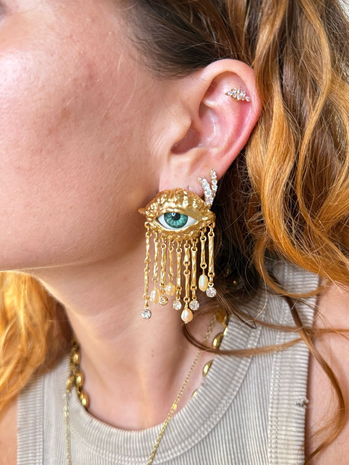 Orecchini eye contact