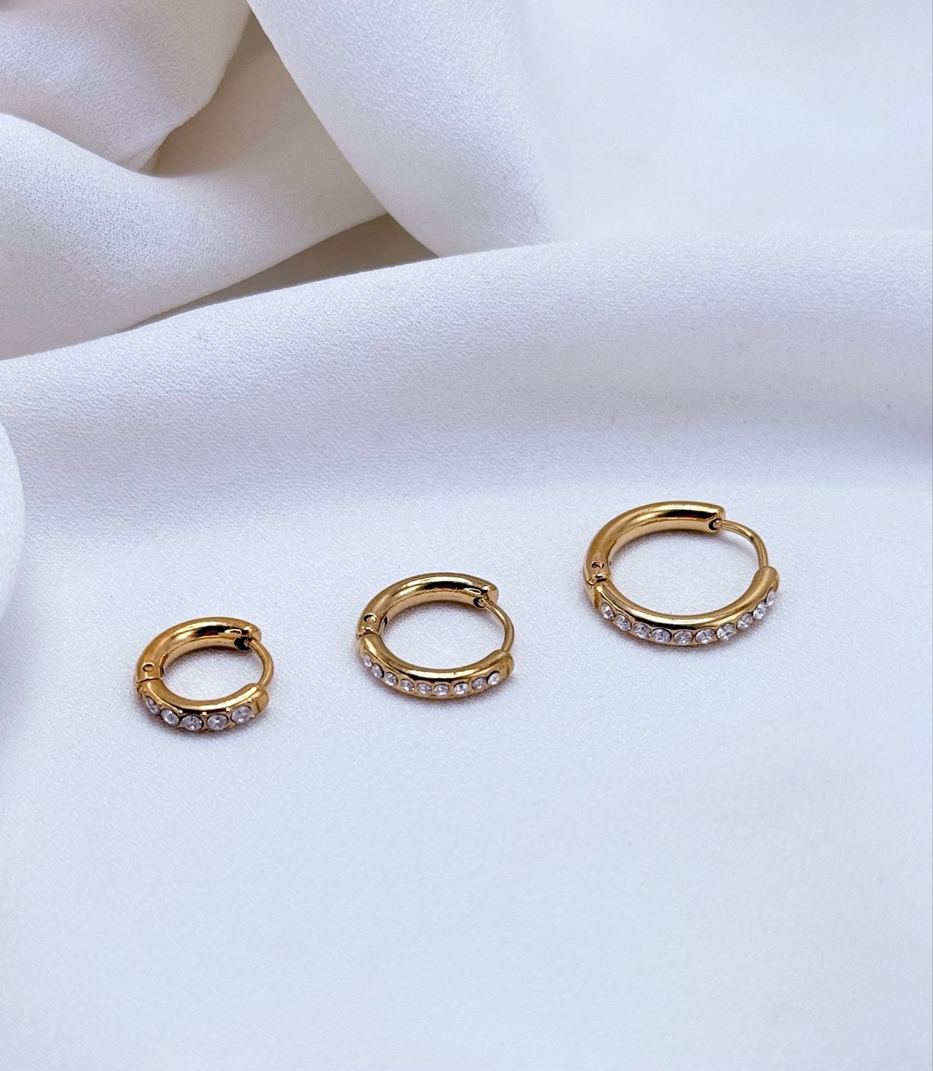 Hoop classic light M Gold