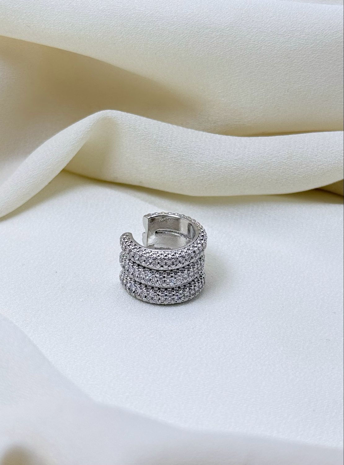 Earcuff faccia pavè silver