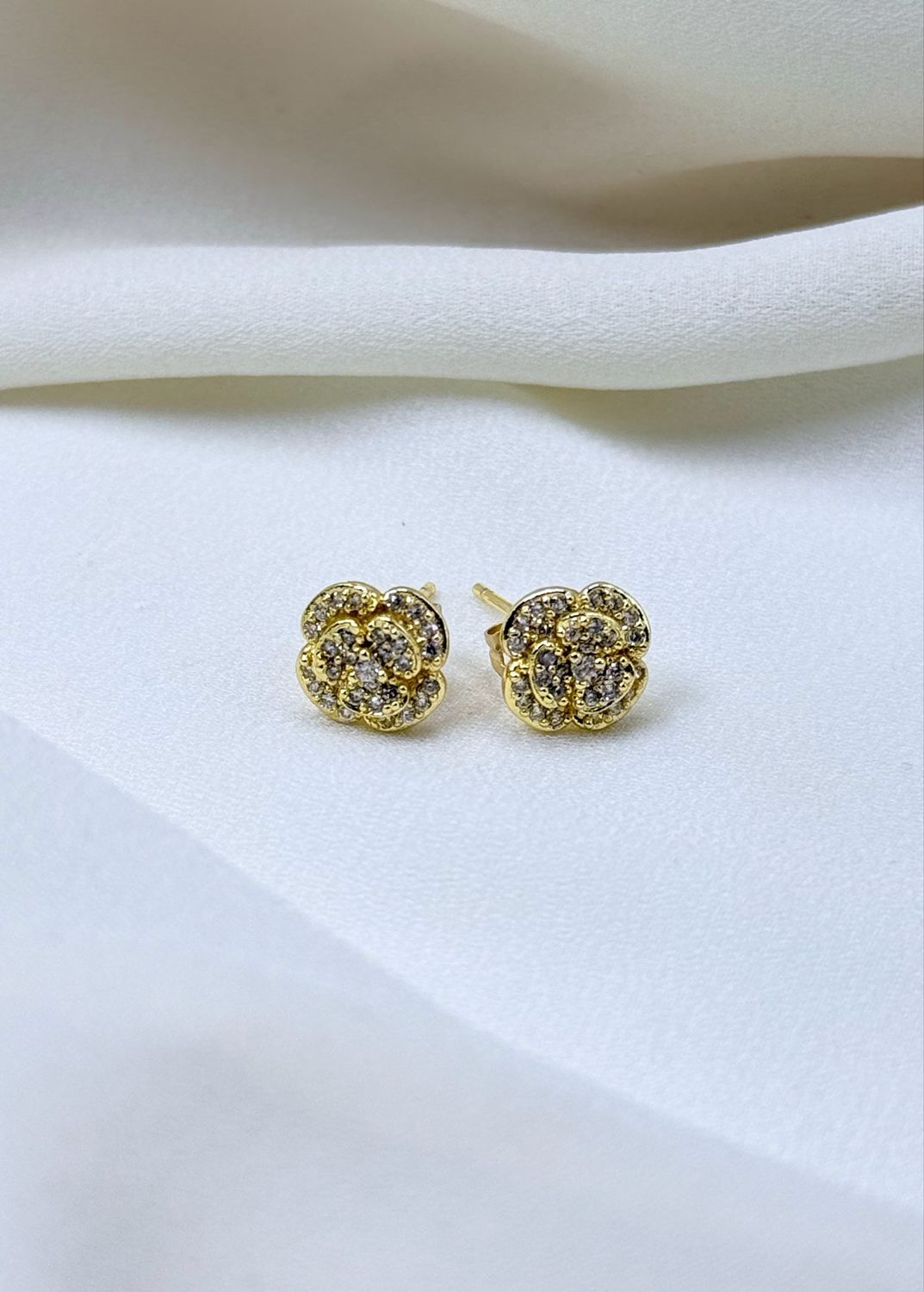 Orecchini camelie m Gold