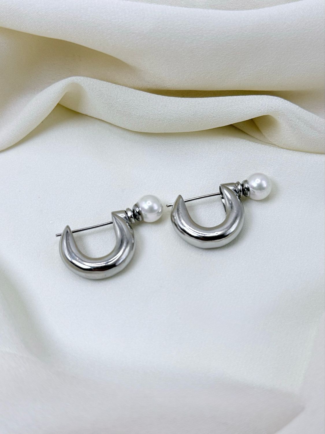 Orecchini perle piercing silver