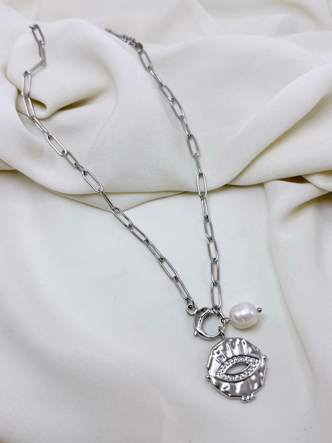 Collana demure eye silver