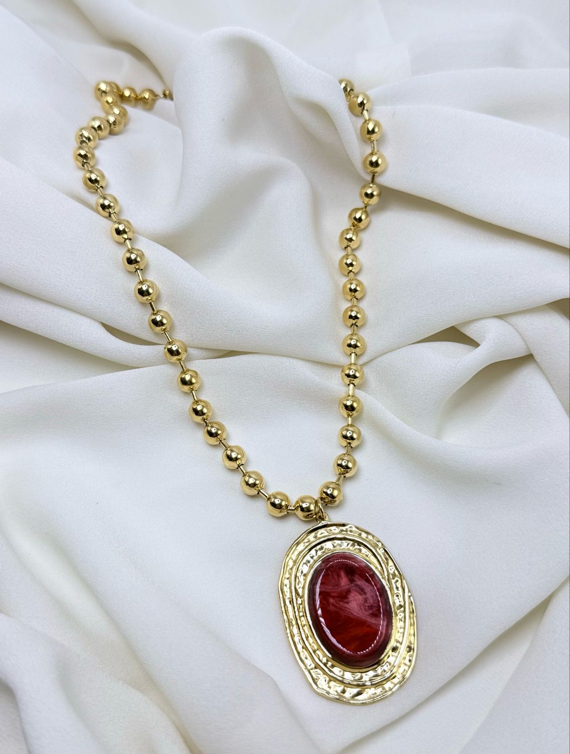 Collana red shelley