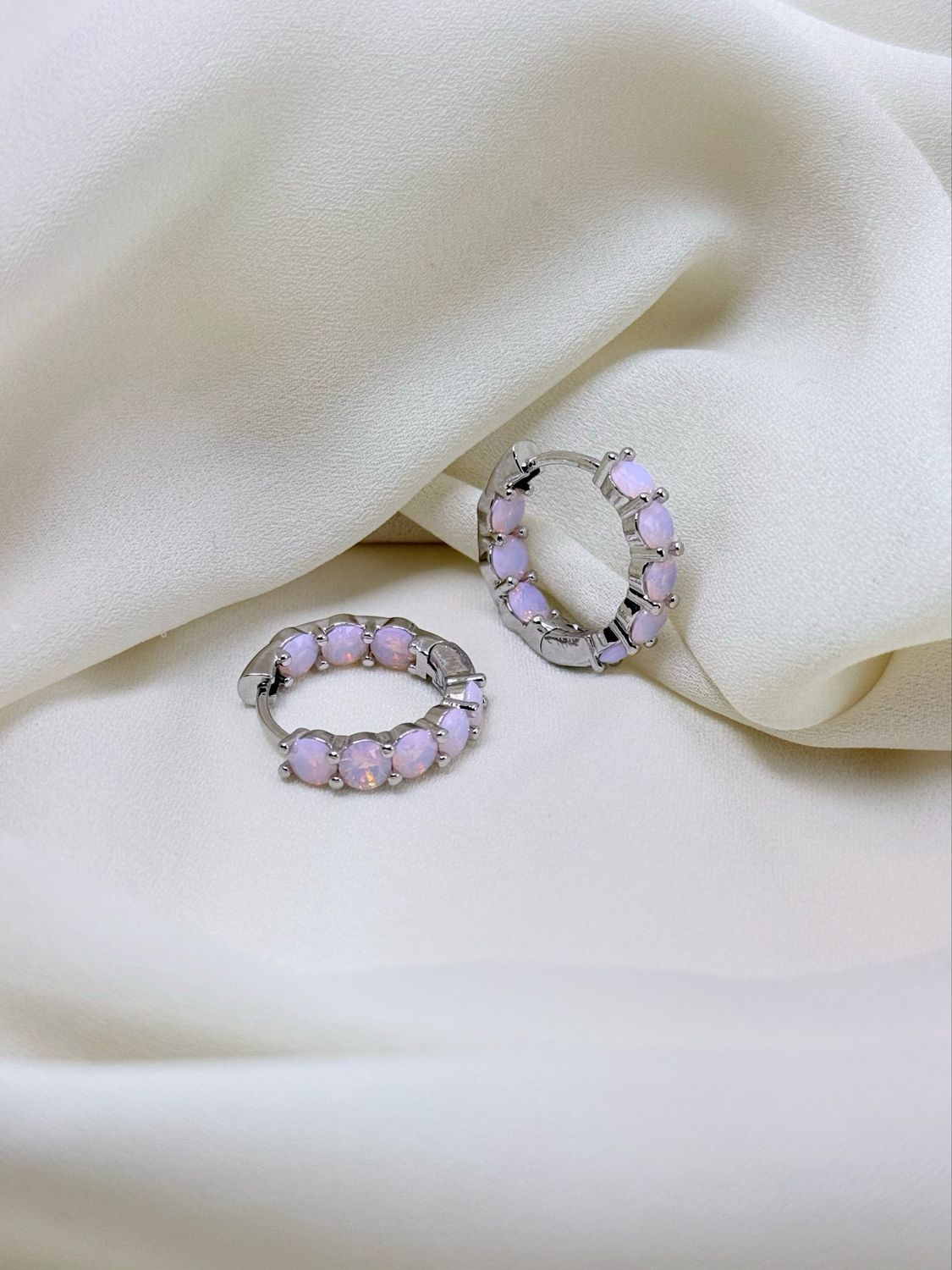 Hoops aurora boreale silver