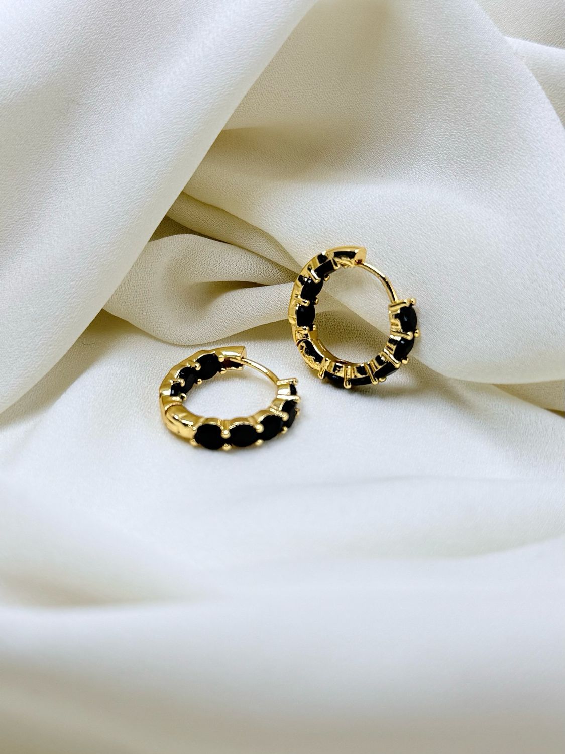 Hoops boreale nero gold