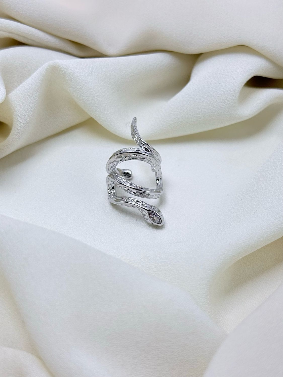Earcuff snake silver