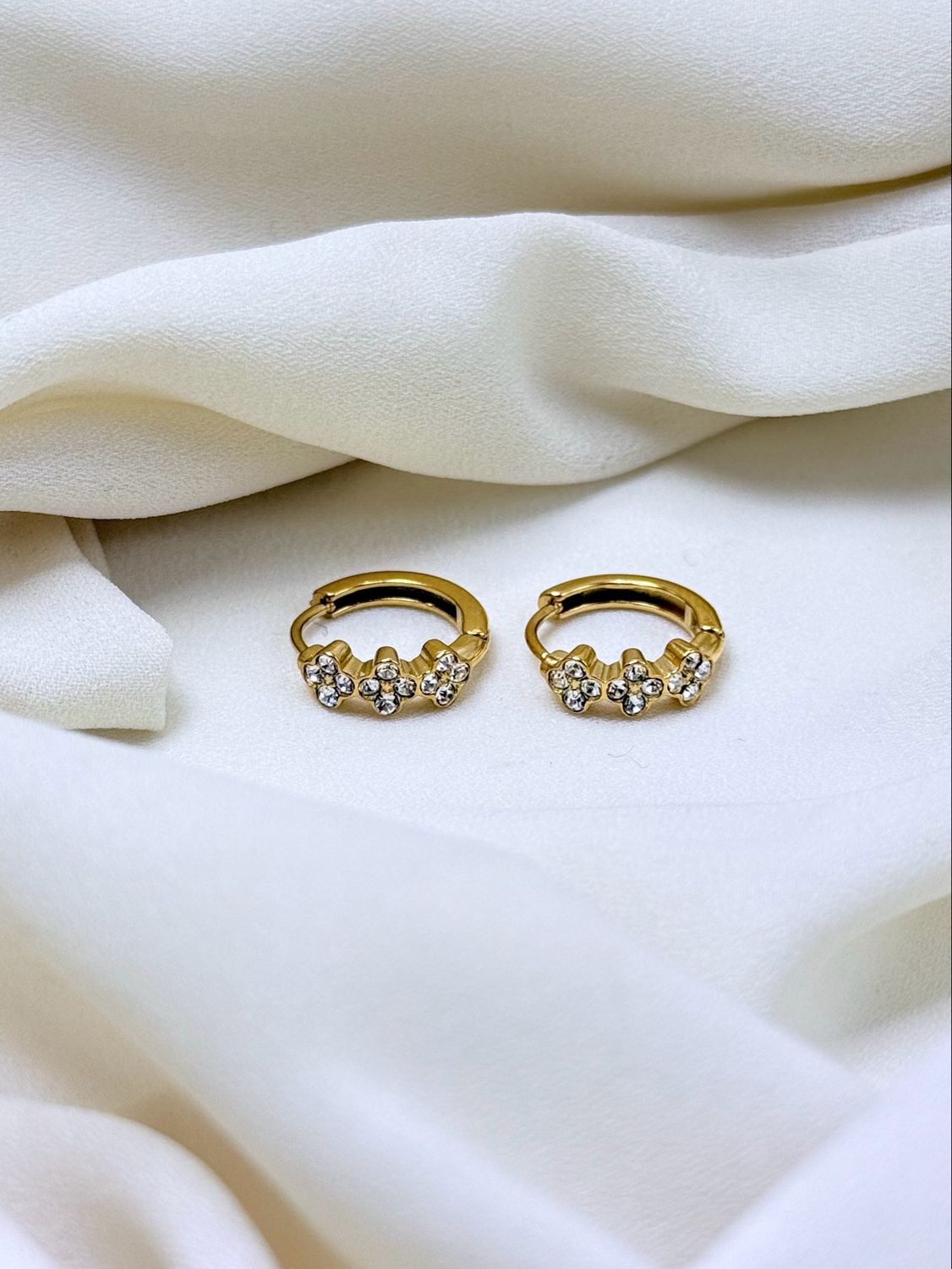 Hoop Trio Lucky Gold