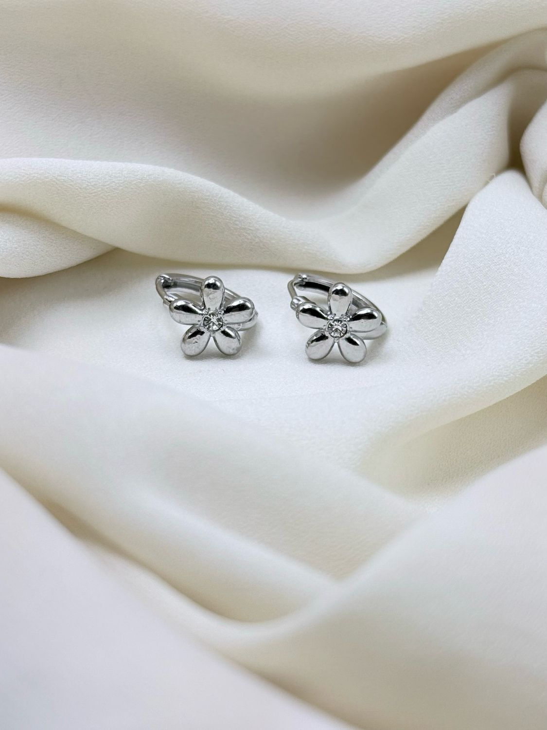 Hoop margherita silver