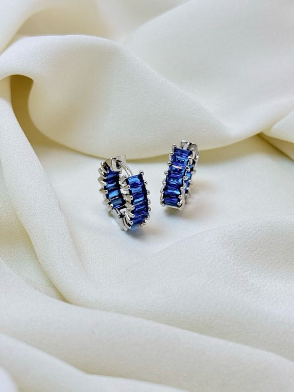 Hoops big baguette blu silver