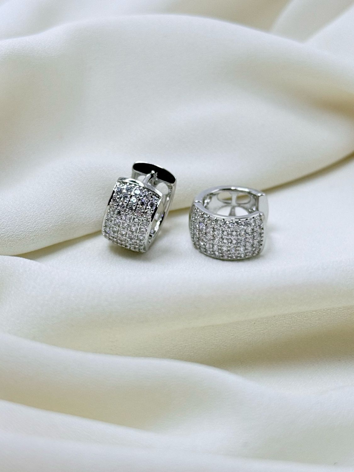 Hoops big pavè M silver