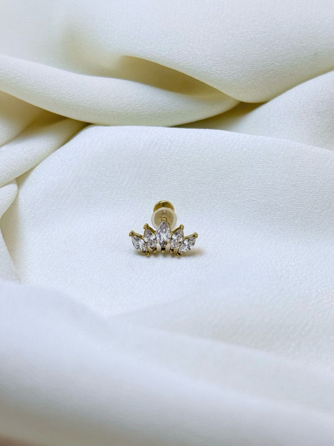 Piercing corona gold