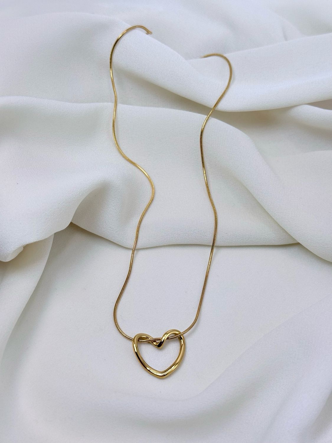 Collana cuore sagoma Gold