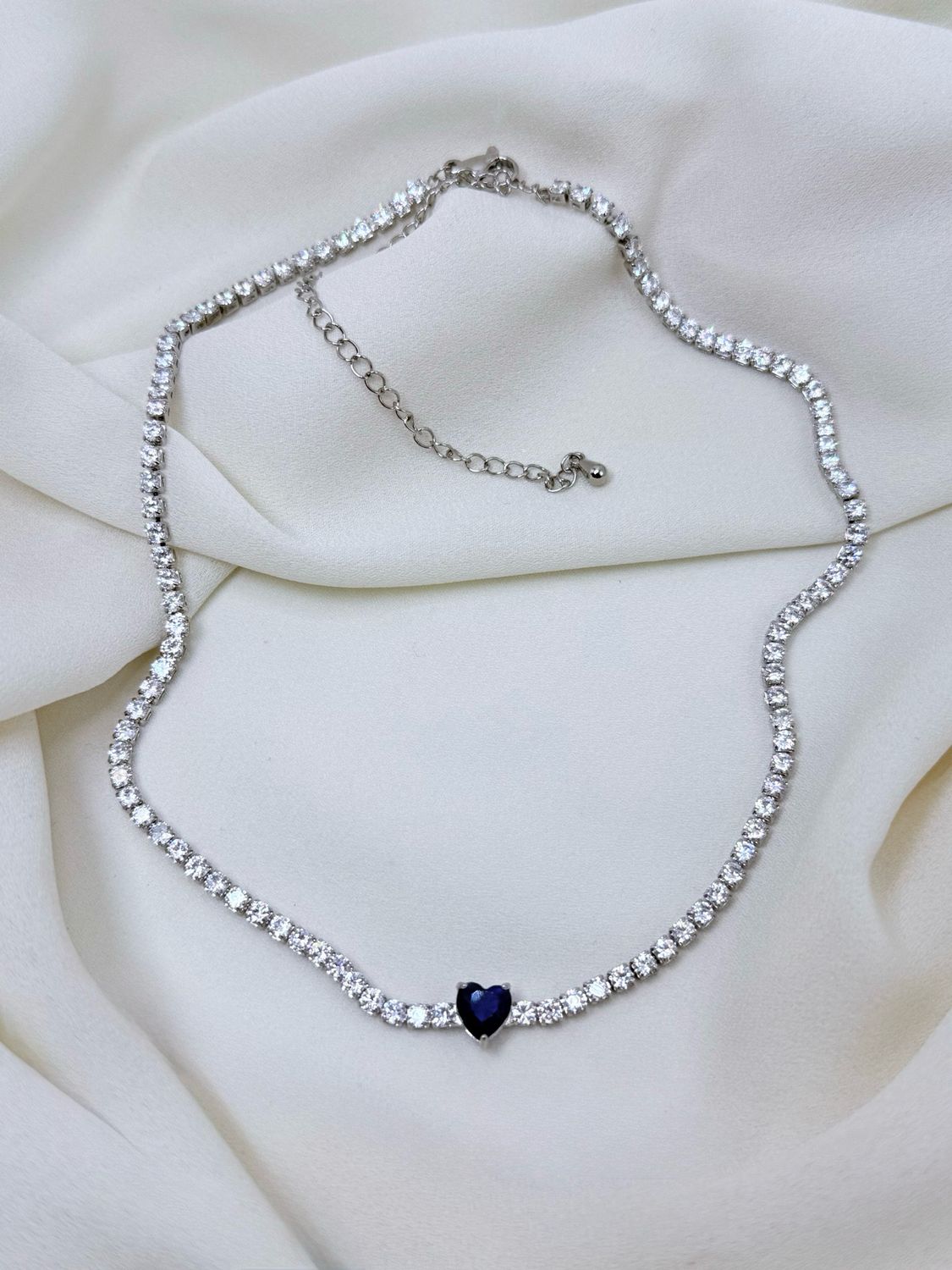 Chocker tennis love blu