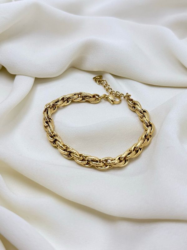 Bracciale infiinity Gold