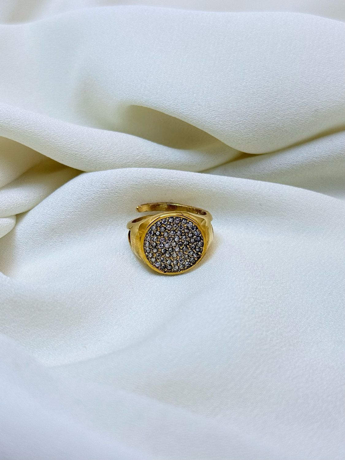 Anello sigillo pavè Gold