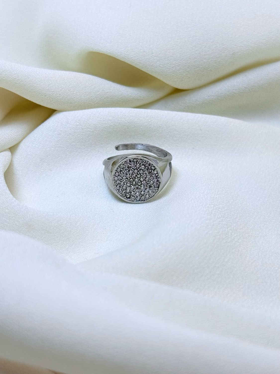 Anello sigillo pavè silver