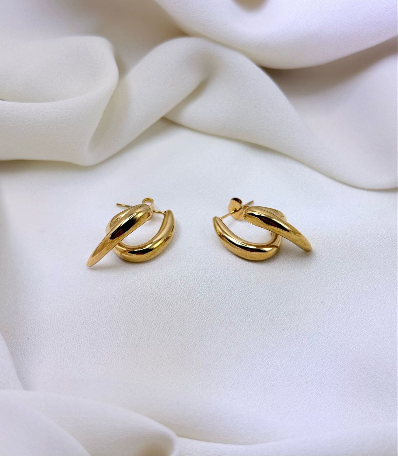 Orecchino virgolette Gold