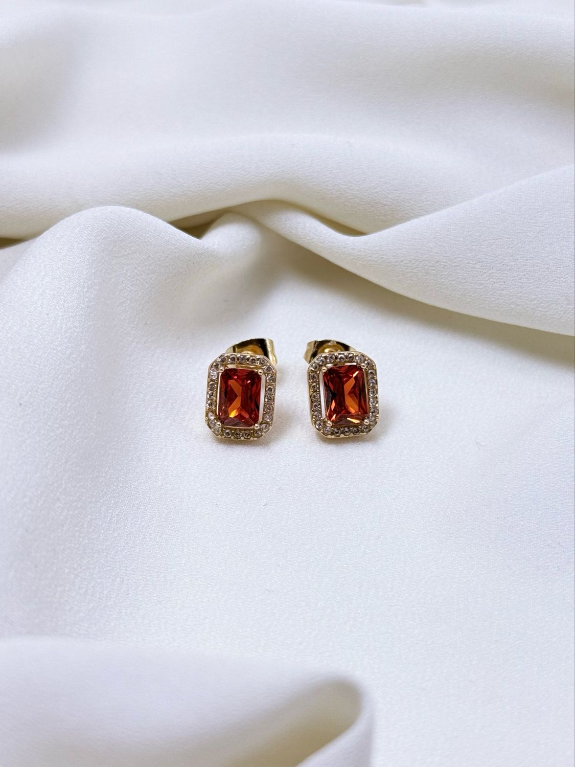 Orecchini mochi rosso gold