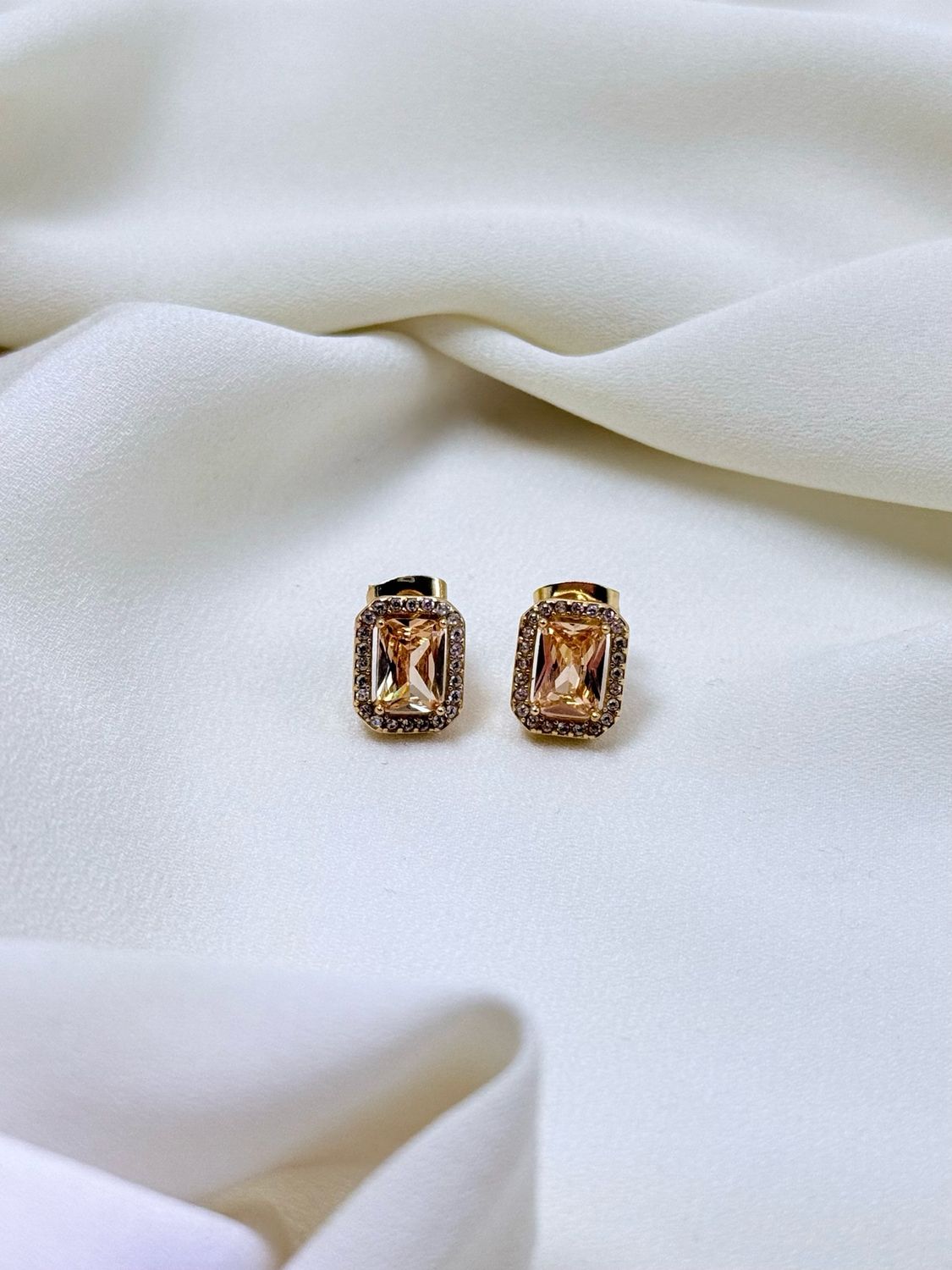 Orecchini mochi champagne gold