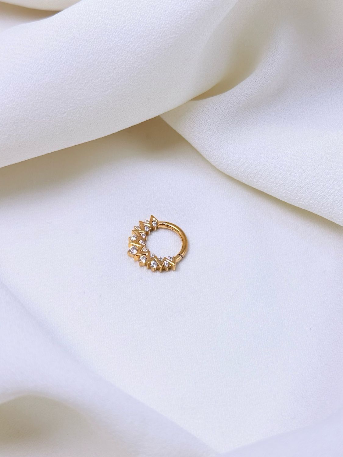 Piercing segment triangolo Gold