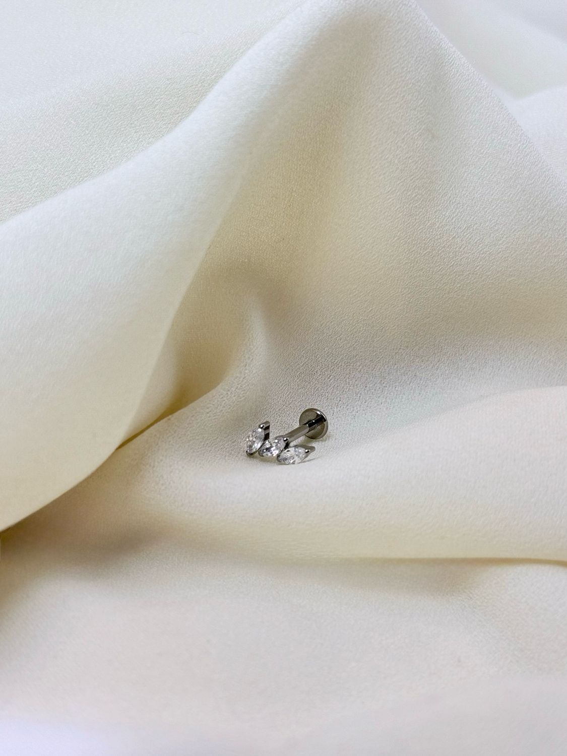 Piercing labret petali silver