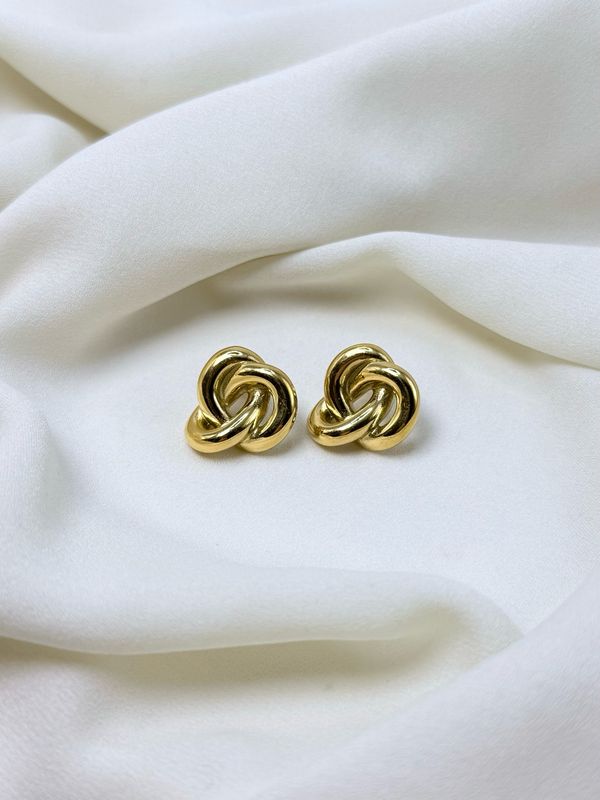 Orecchini nodino Gold