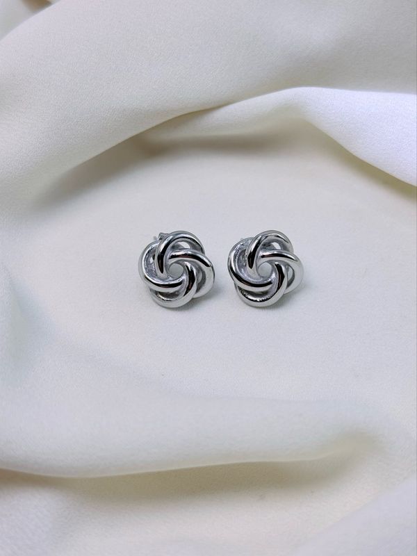 Orecchini nodino silver