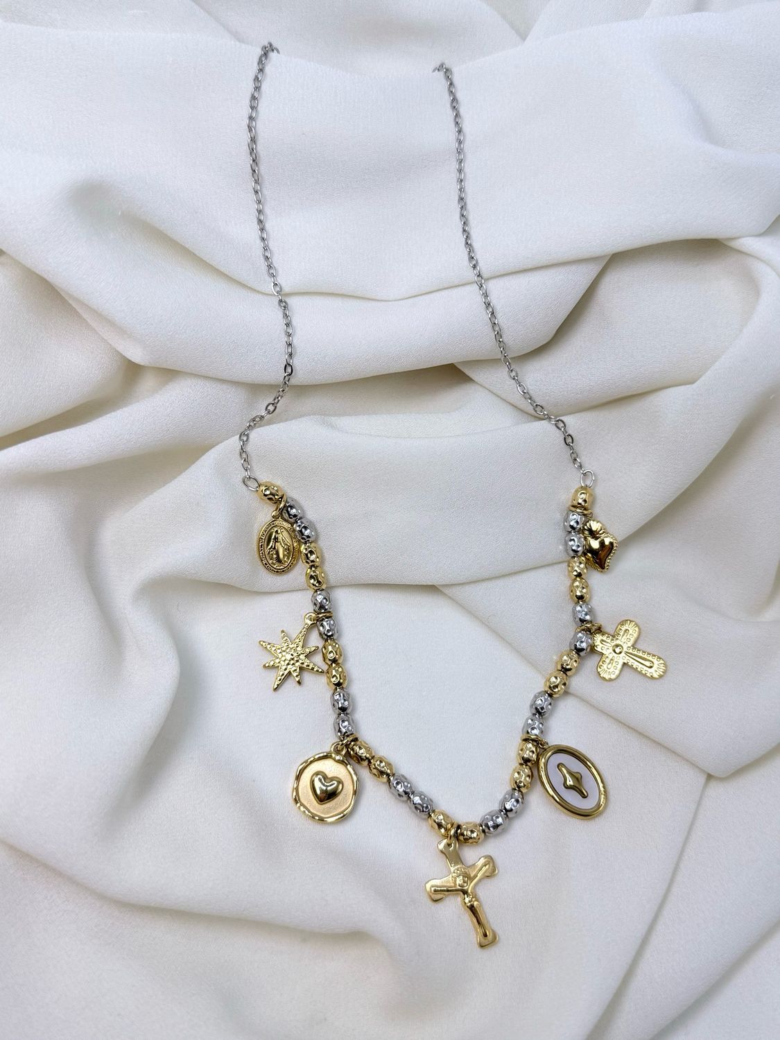 Collana charms bicolor