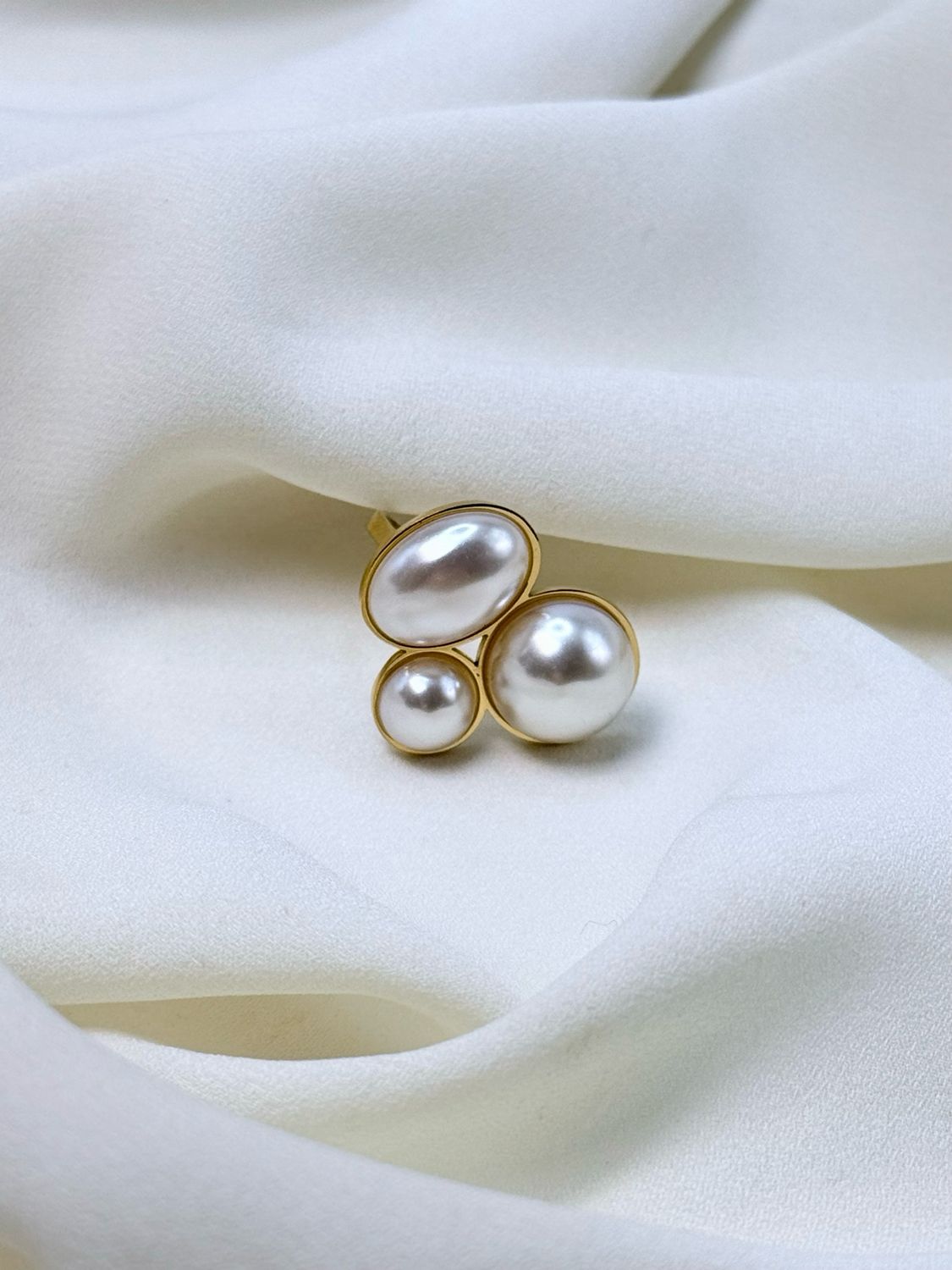 Anello trio perle irregular