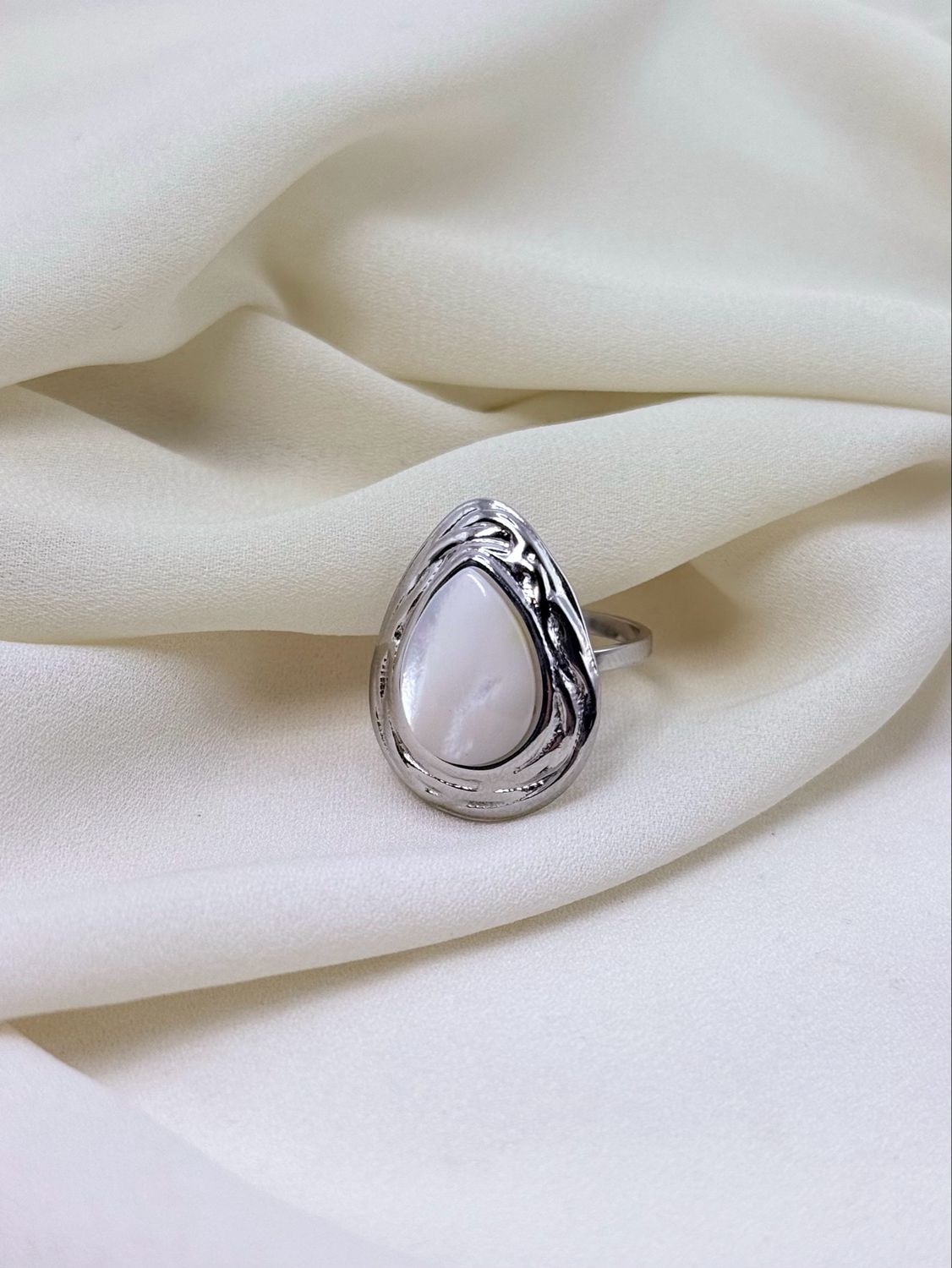 Anello drop silver