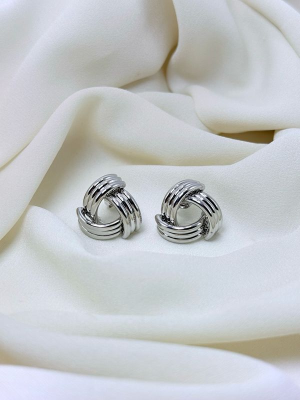 Orecchini nodo minimal silver