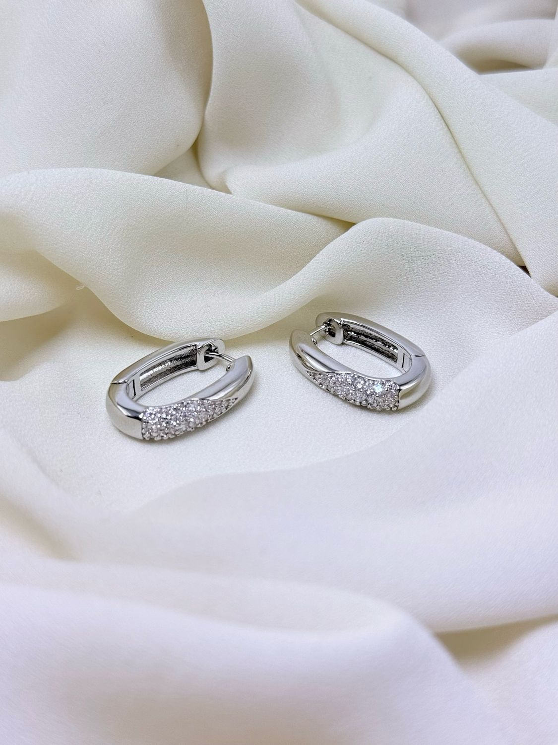 Orecchini ovale white silver