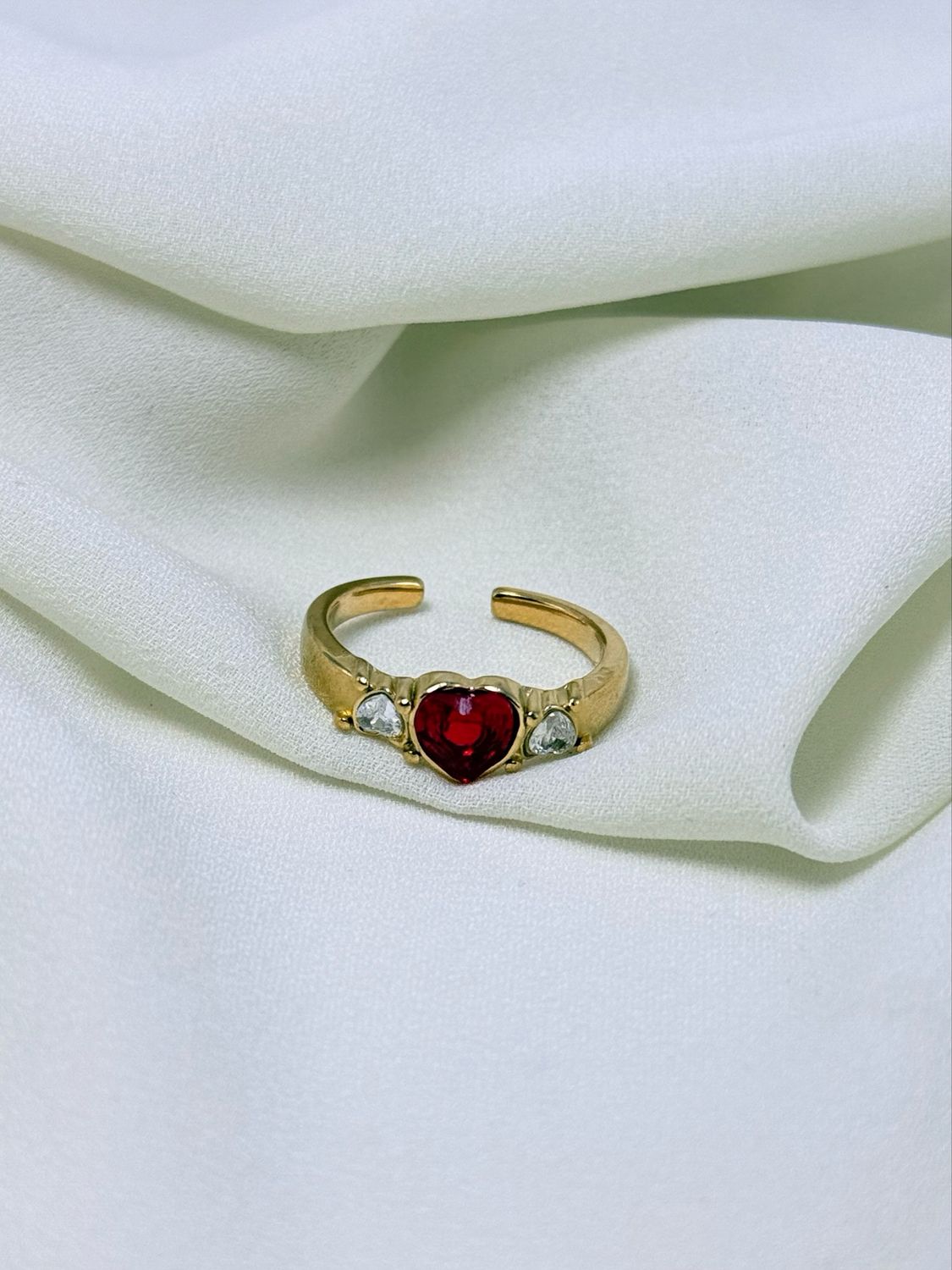 Anello love red gold