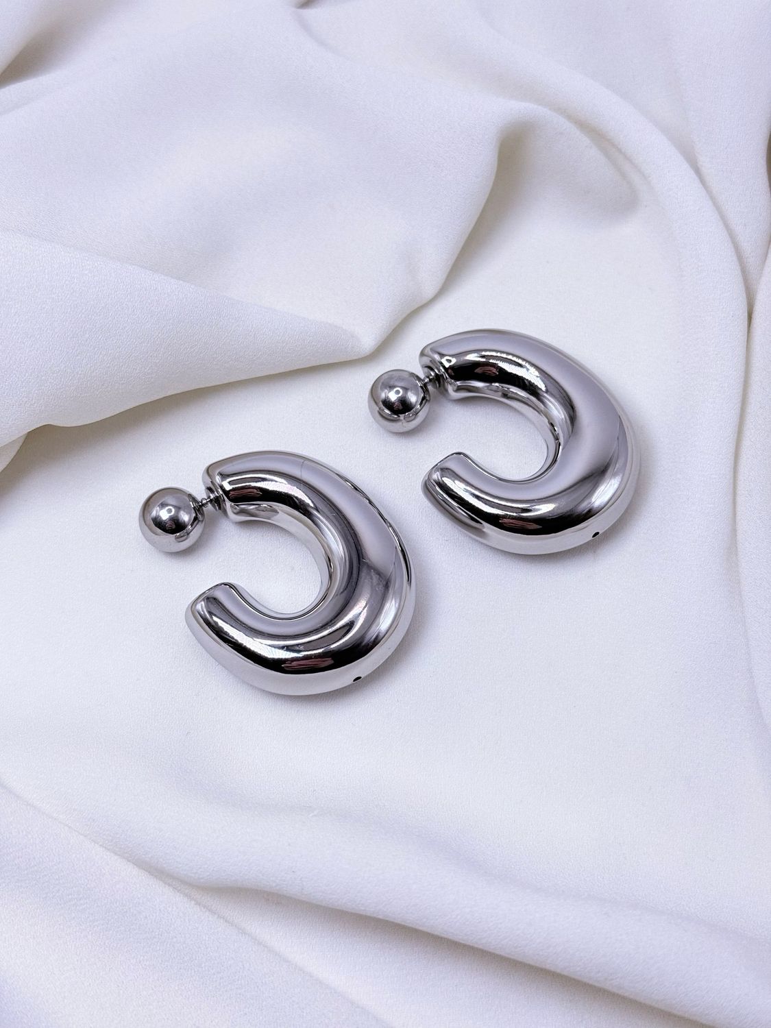 Orecchini oval piercing silver