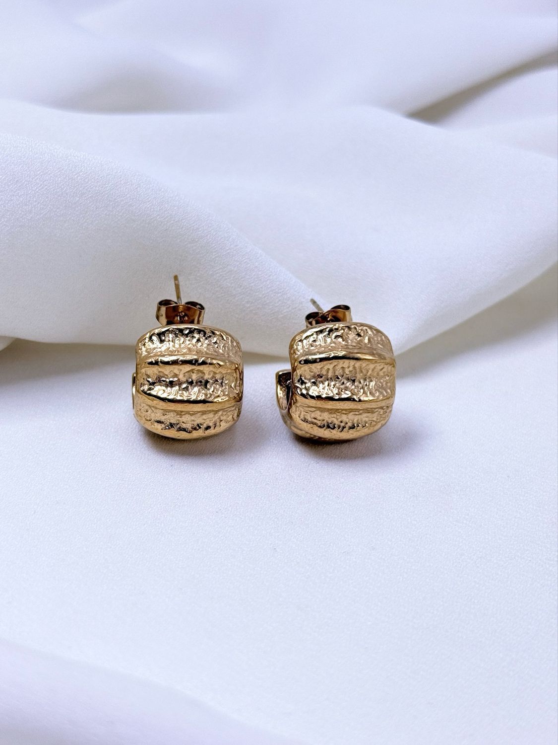 Orecchini chioccola mat Gold